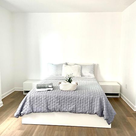 Private Bedroom In Miami - Coral Gables 601 Exterior photo