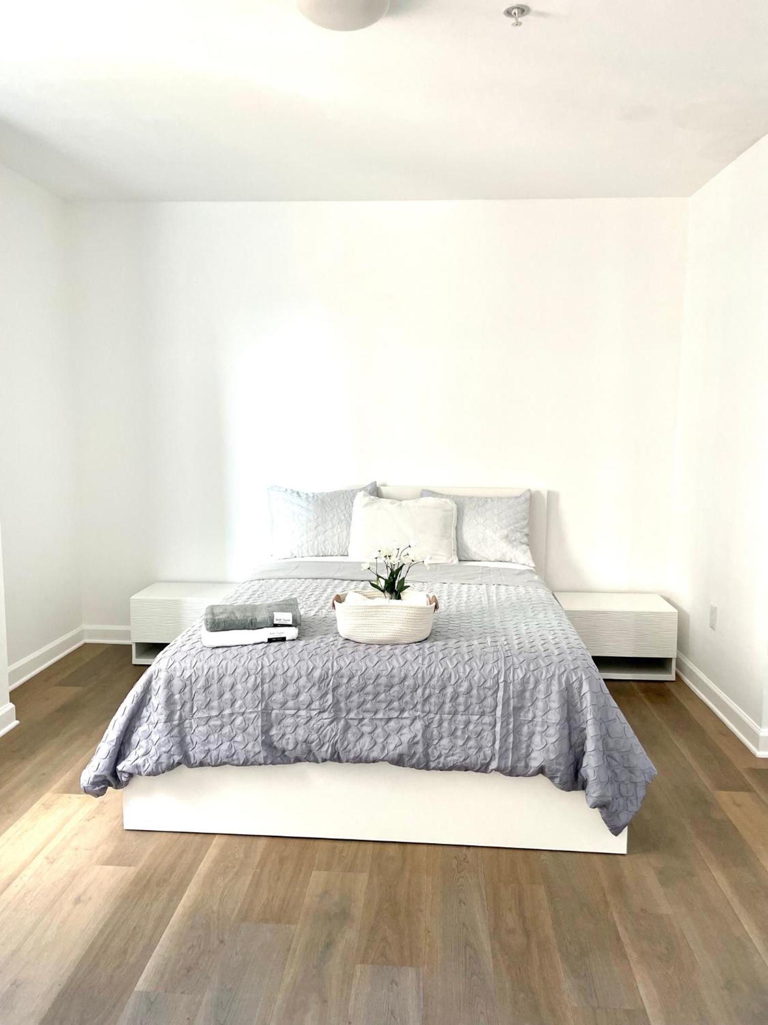 Private Bedroom In Miami - Coral Gables 601 Exterior photo